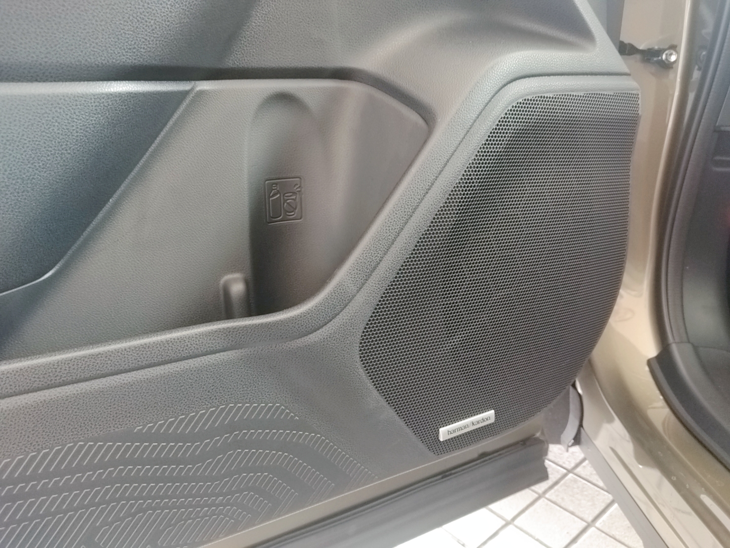 スバル ハーマンカードン スピーカー Harman Kardon ハーマンカードン 
