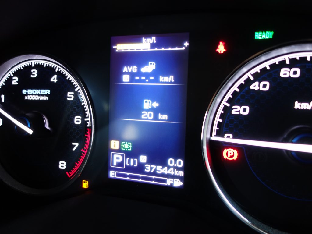 【SUBARU/認定U-CAR】走行中に燃料警告灯が点灯！航続可能距離が知りたい！ | カースポット箕面 | スタッフブログ | スバル近畿株式会社